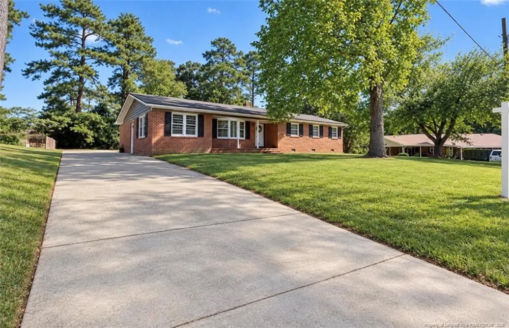 3216 Guy Circle Fayetteville, NC 28303