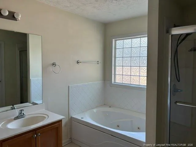 4242 Pete Warner Court Hope Mills, NC 28348