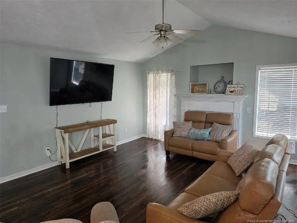 4242 Pete Warner Court Hope Mills, NC 28348