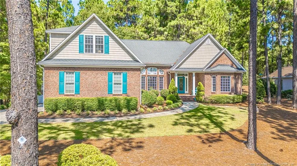 725 Lake Forest Drive E Pinehurst, NC 28374