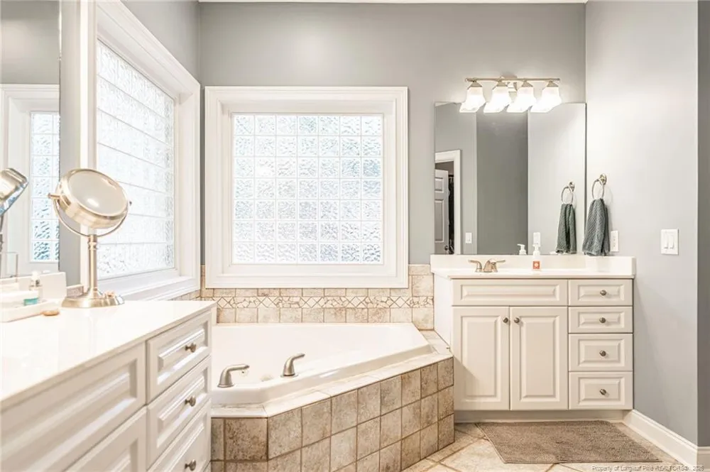 725 Lake Forest Drive E Pinehurst, NC 28374
