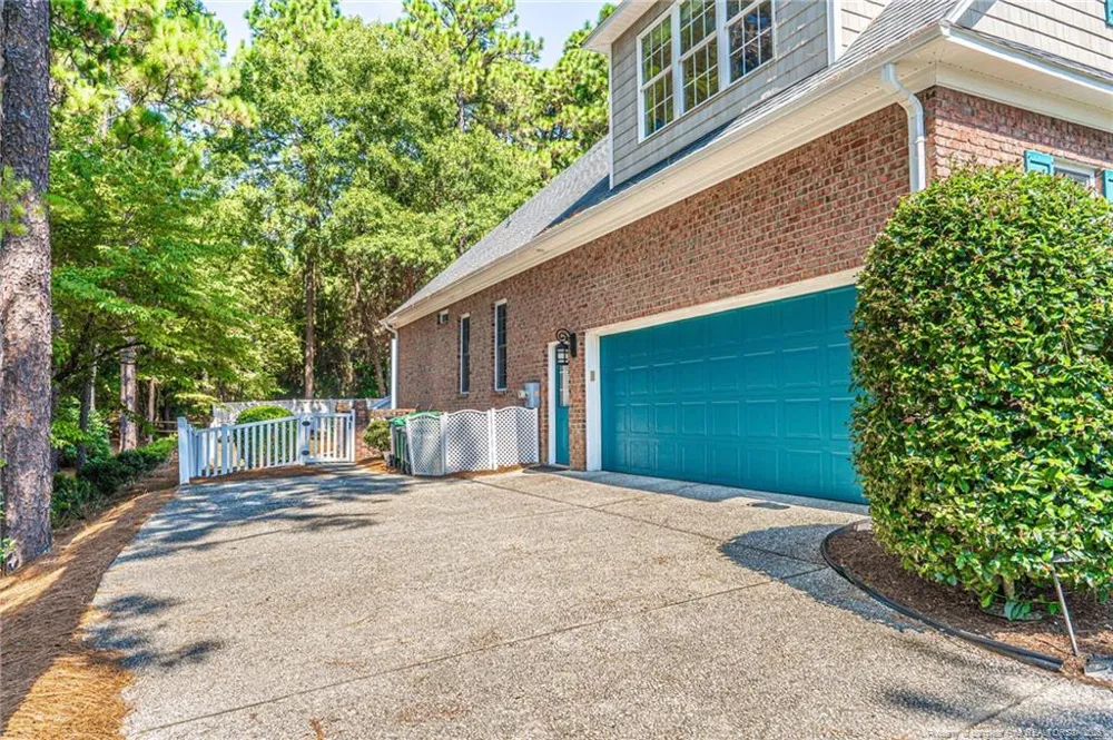 725 Lake Forest Drive E Pinehurst, NC 28374