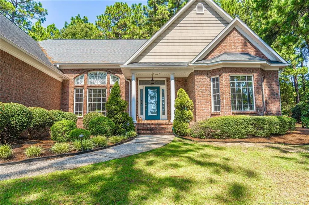 725 Lake Forest Drive E Pinehurst, NC 28374