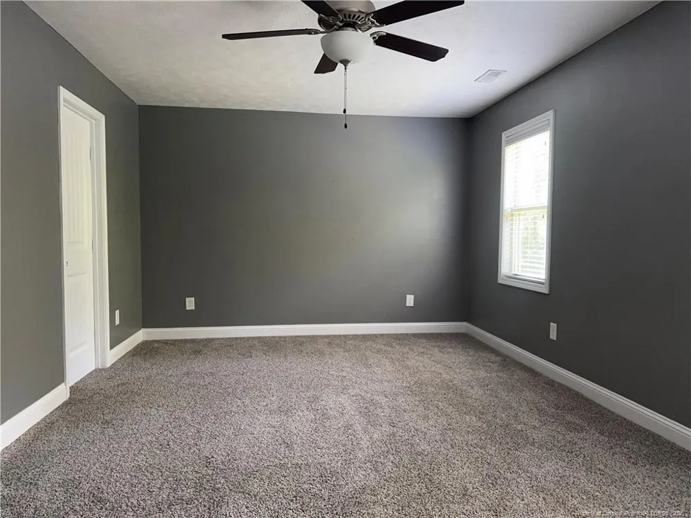 1129 Fairhaven Trail Hope Mills, NC 28348