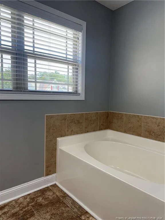 1129 Fairhaven Trail Hope Mills, NC 28348