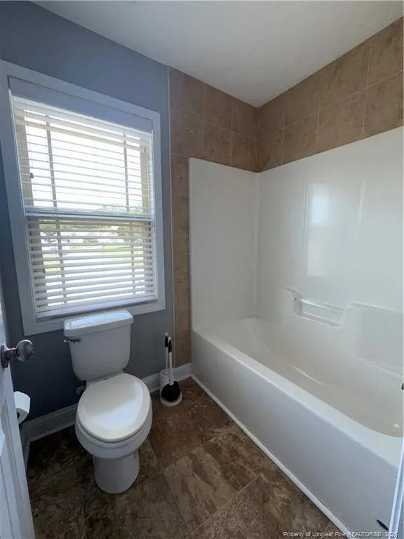 1129 Fairhaven Trail Hope Mills, NC 28348