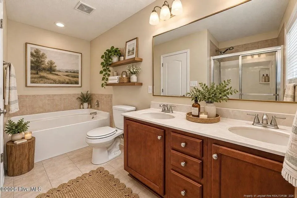 184 Hampshire Court Raeford, NC 28376