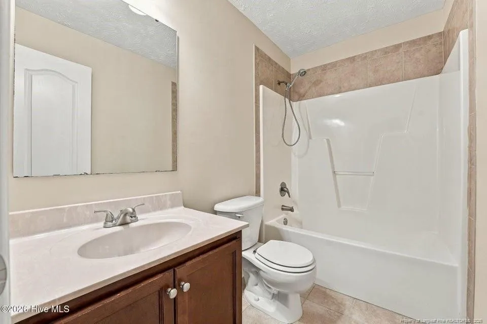 184 Hampshire Court Raeford, NC 28376