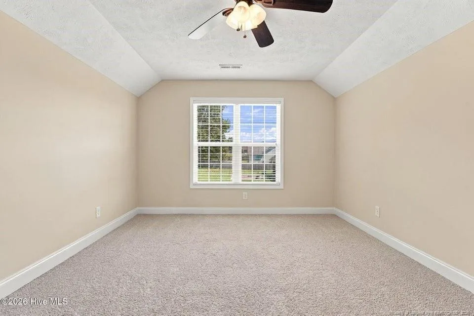 184 Hampshire Court Raeford, NC 28376