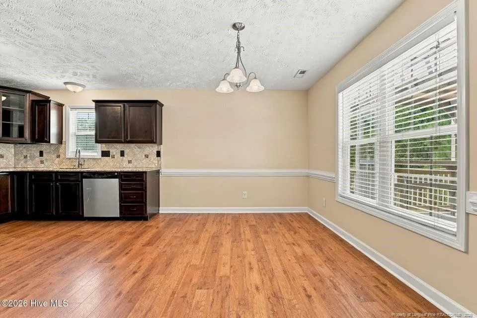 184 Hampshire Court Raeford, NC 28376