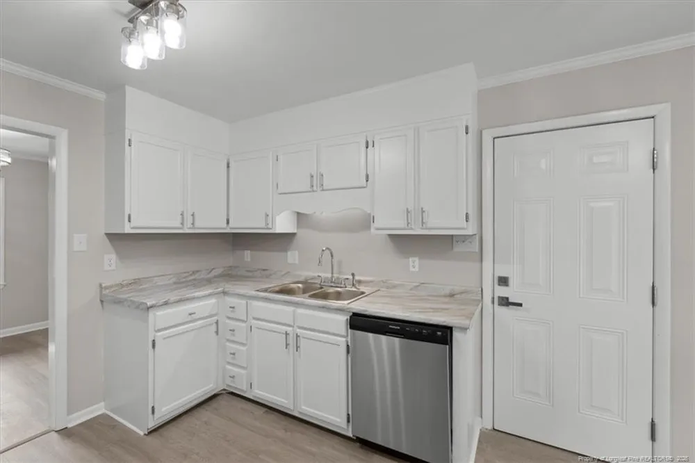 2034 Windlock Drive Fayetteville, NC 28304