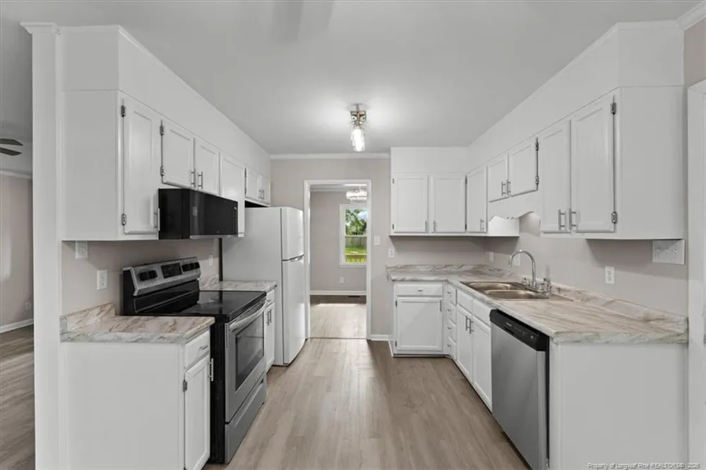 2034 Windlock Drive Fayetteville, NC 28304