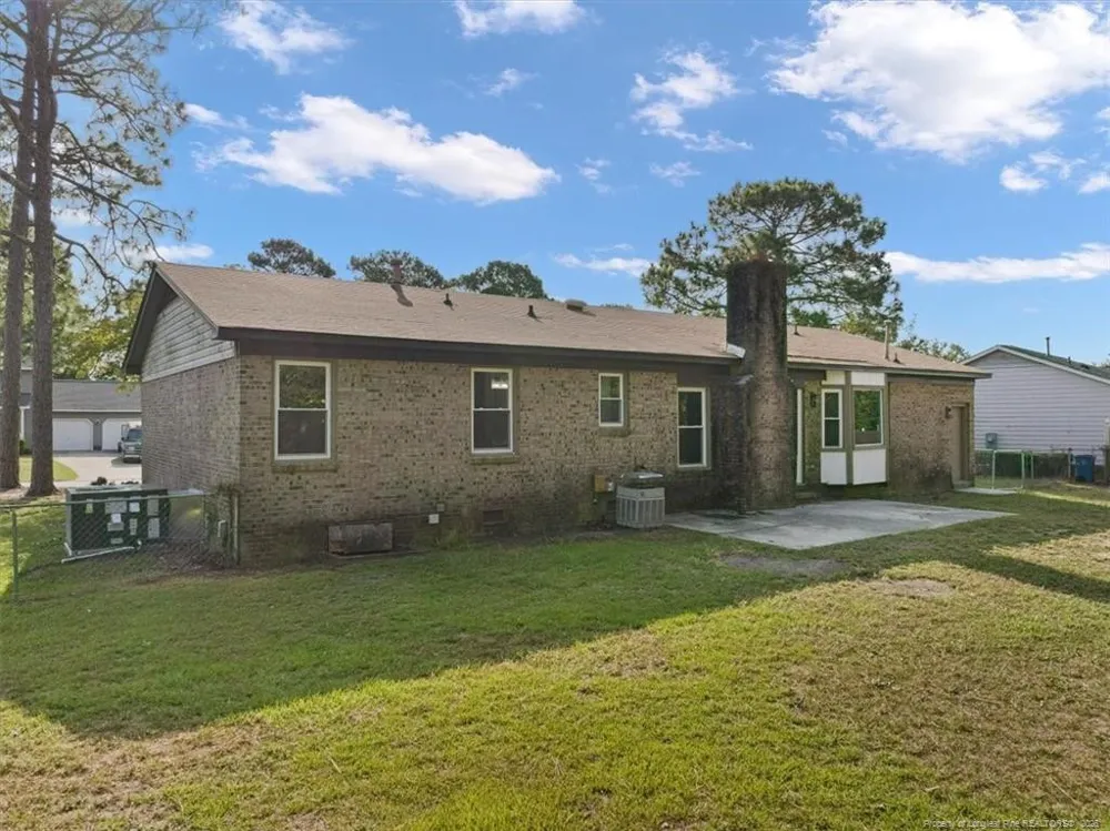 2034 Windlock Drive Fayetteville, NC 28304