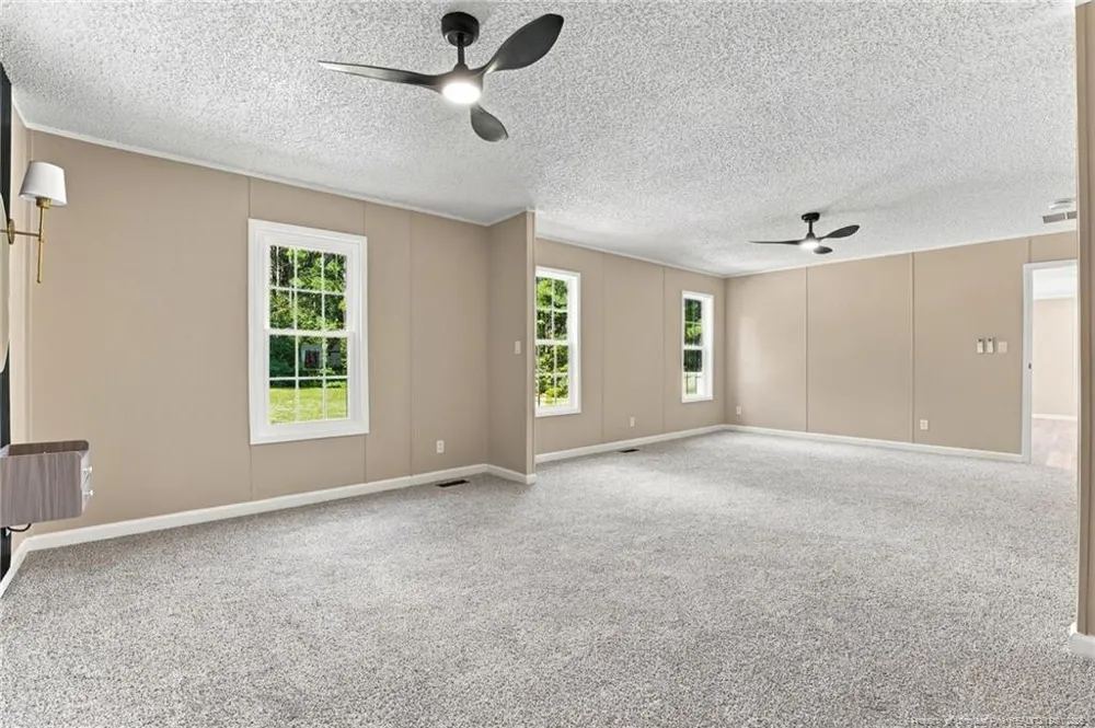 201 Castle Creek Drive Raeford, NC 28376