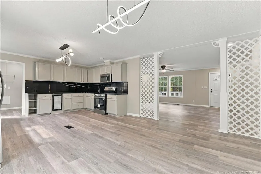 201 Castle Creek Drive Raeford, NC 28376