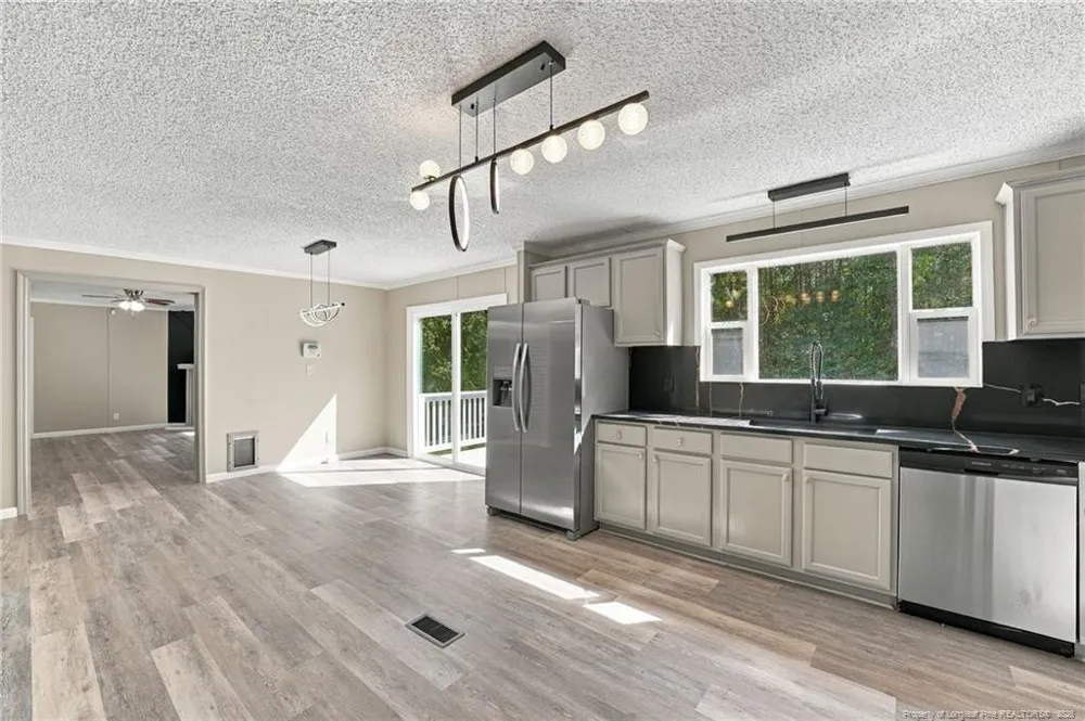 201 Castle Creek Drive Raeford, NC 28376