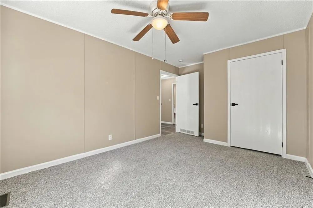 201 Castle Creek Drive Raeford, NC 28376