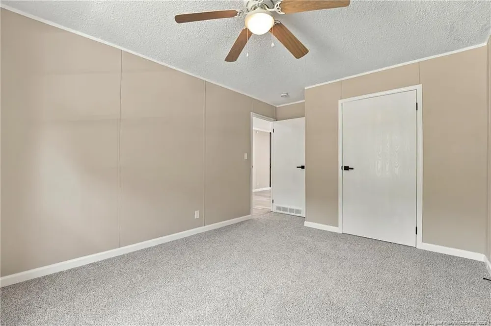 201 Castle Creek Drive Raeford, NC 28376