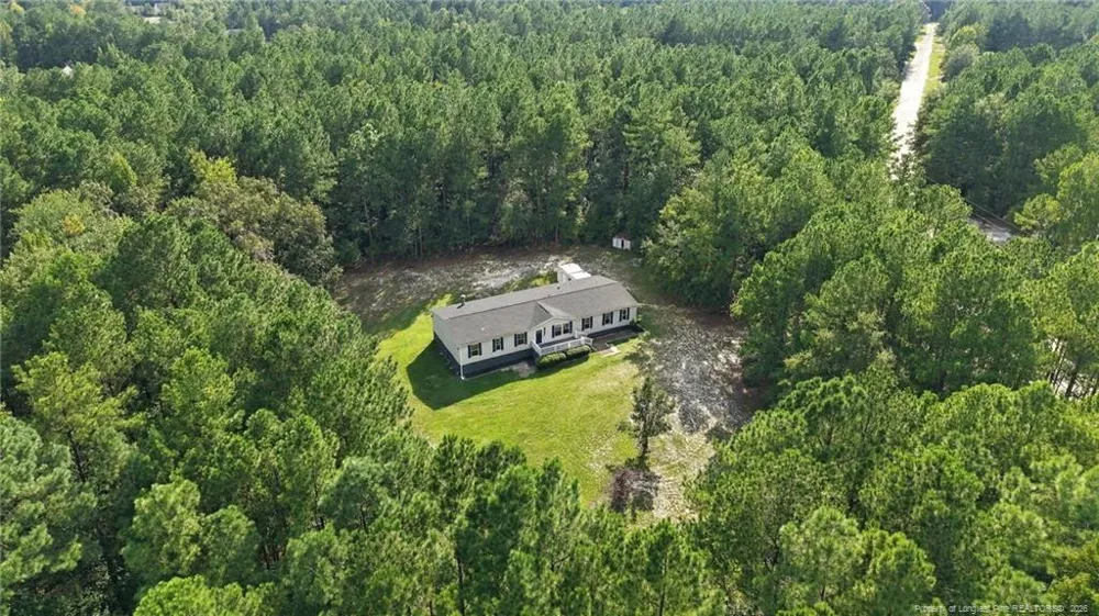 201 Castle Creek Drive Raeford, NC 28376
