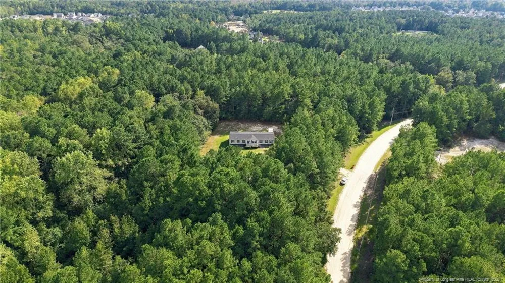 201 Castle Creek Drive Raeford, NC 28376