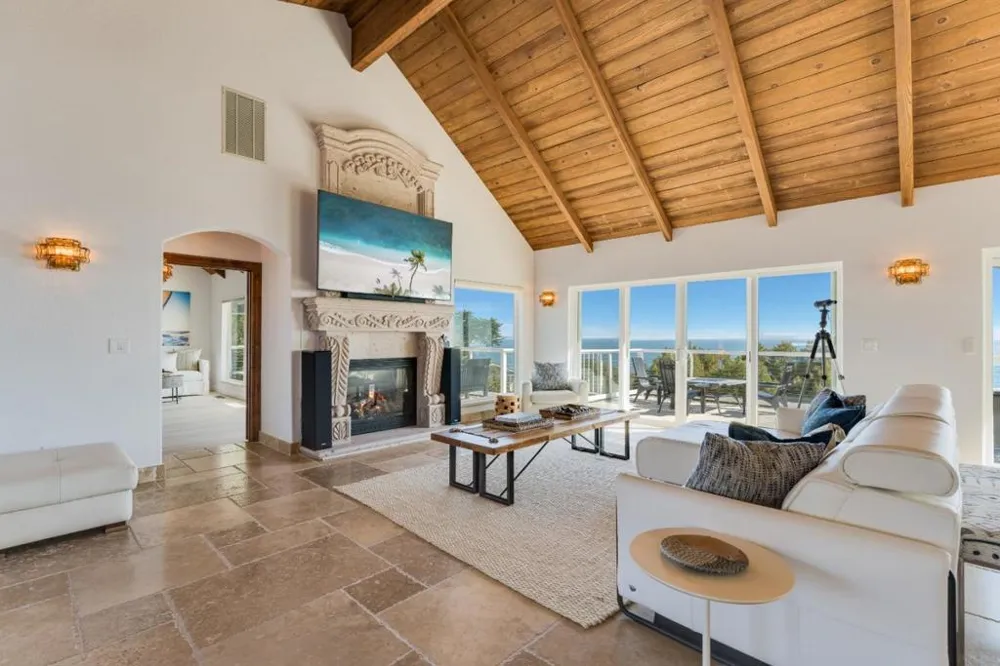 106 Mar Vista Drive Aptos, CA 95003