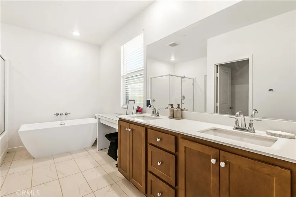 1702 Magnolia Place Banning, CA 92220