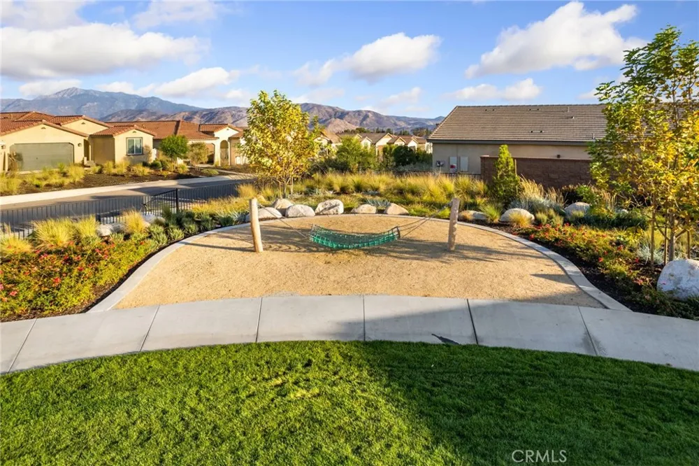1702 Magnolia Place Banning, CA 92220