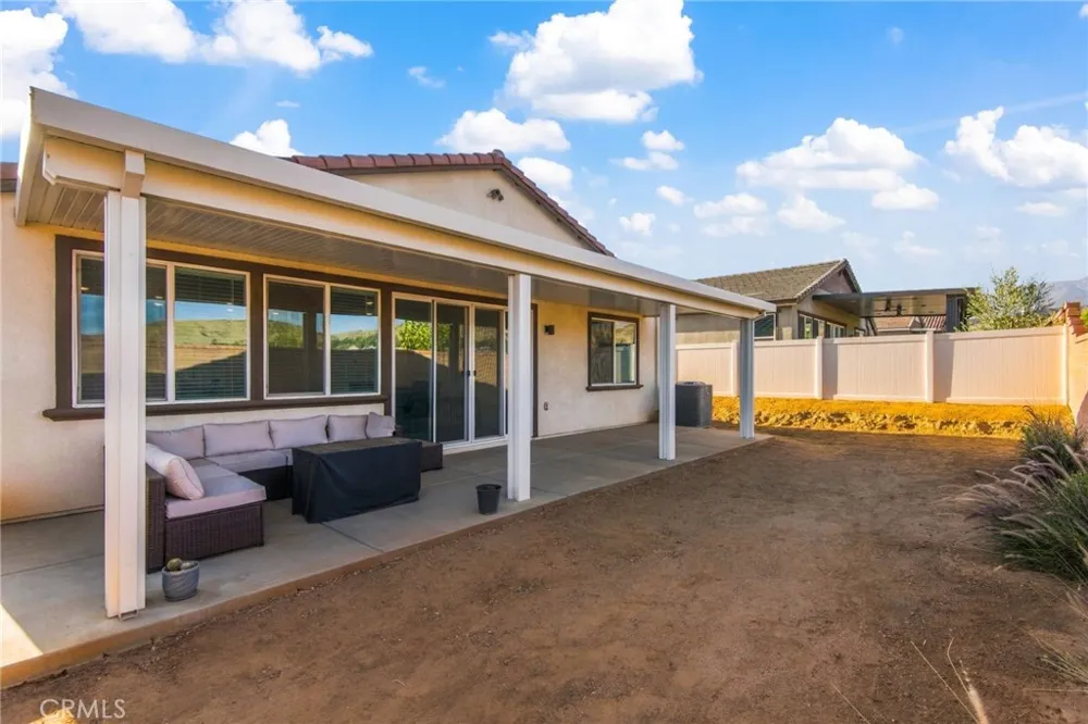 1702 Magnolia Place Banning, CA 92220