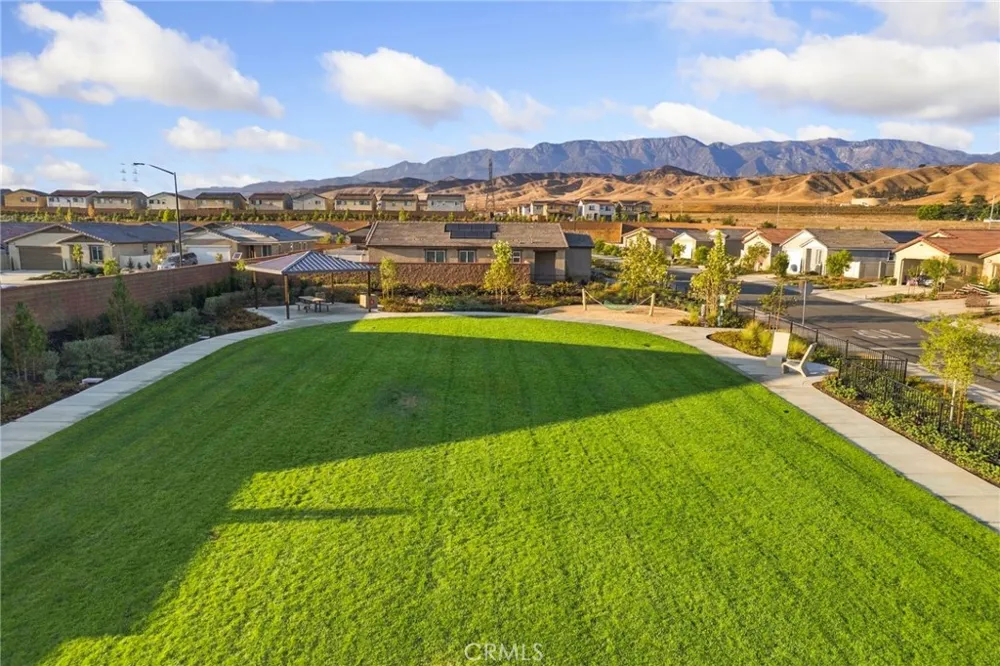 1702 Magnolia Place Banning, CA 92220