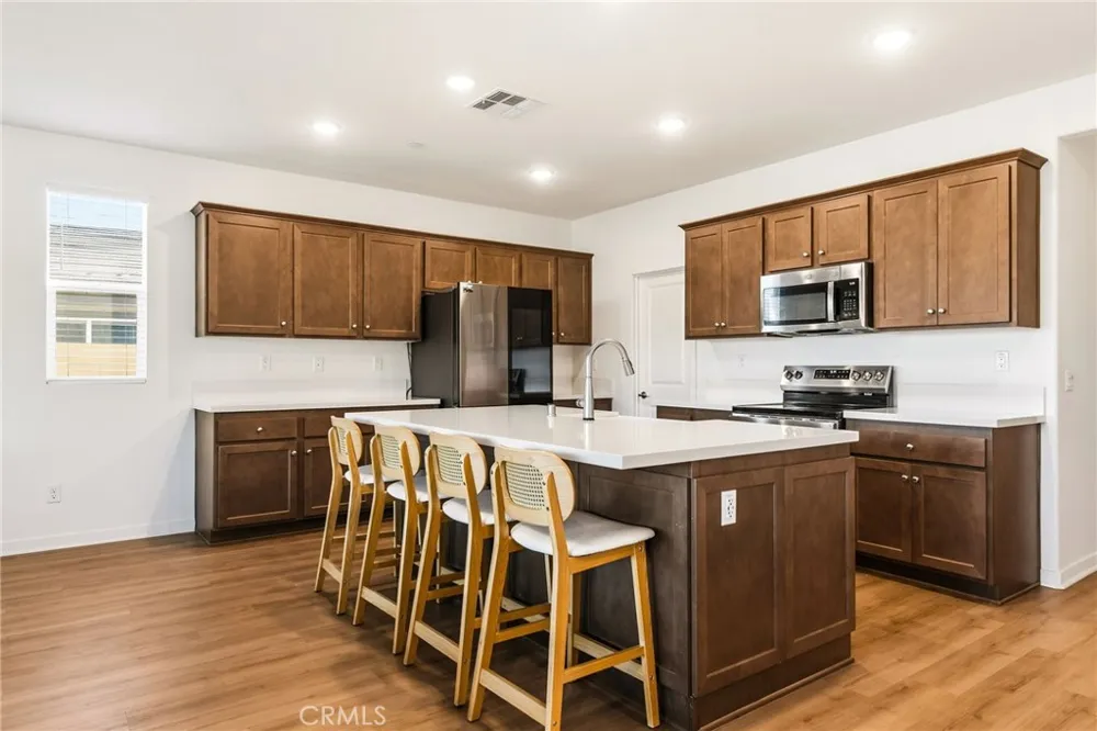 1702 Magnolia Place Banning, CA 92220