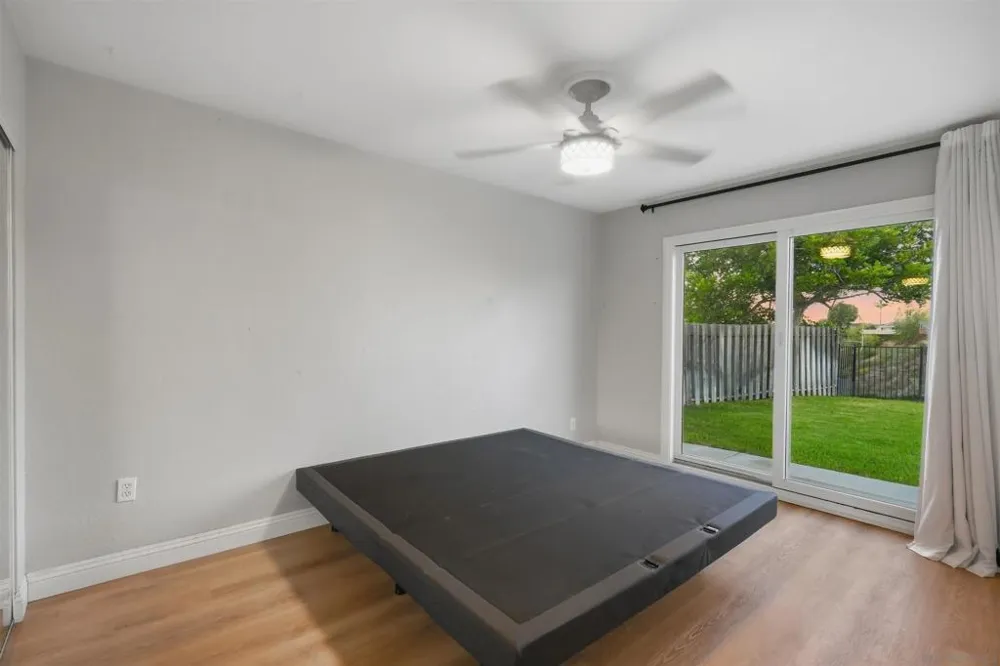 5241 Jamestown San Diego, CA 92117