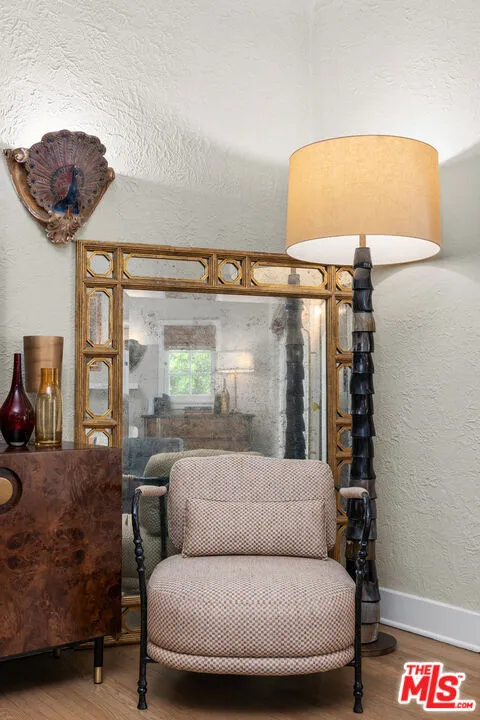 1224 Oberlin Drive Glendale, CA 91205