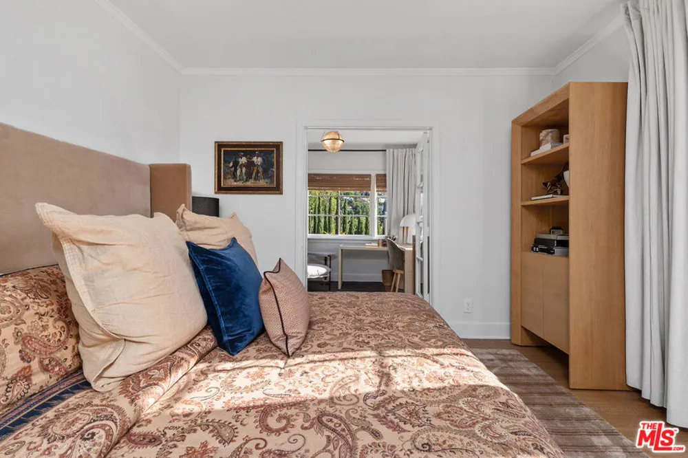 1224 Oberlin Drive Glendale, CA 91205