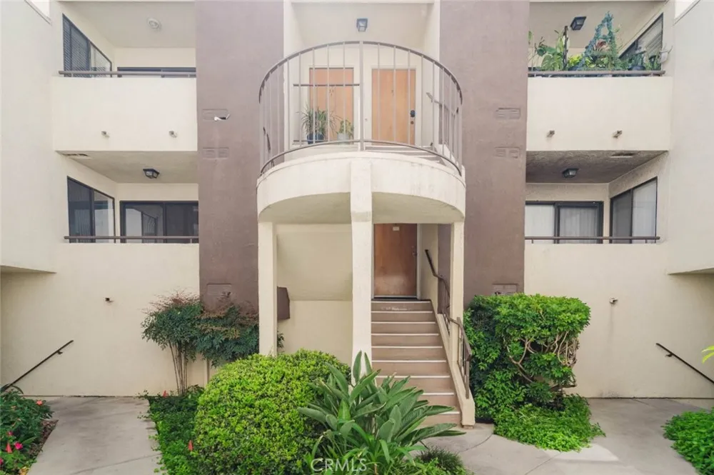 13825 Beaver Street #32 Sylmar, CA 91342