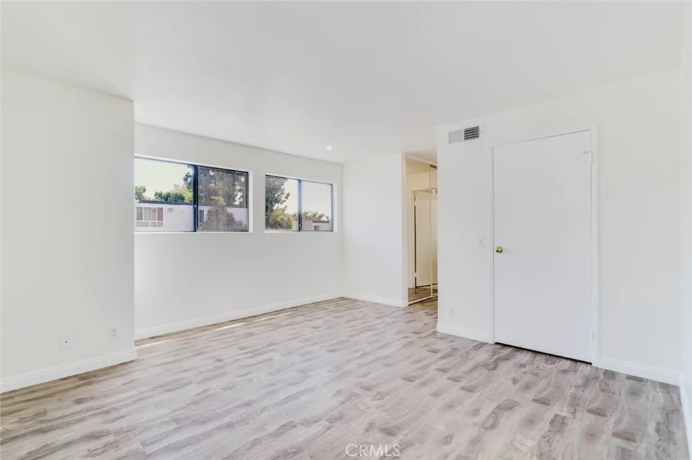 13825 Beaver Street #32 Sylmar, CA 91342