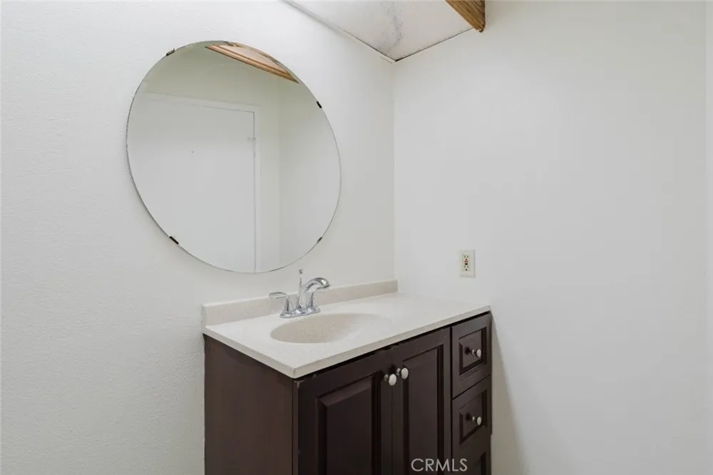 13825 Beaver Street #32 Sylmar, CA 91342