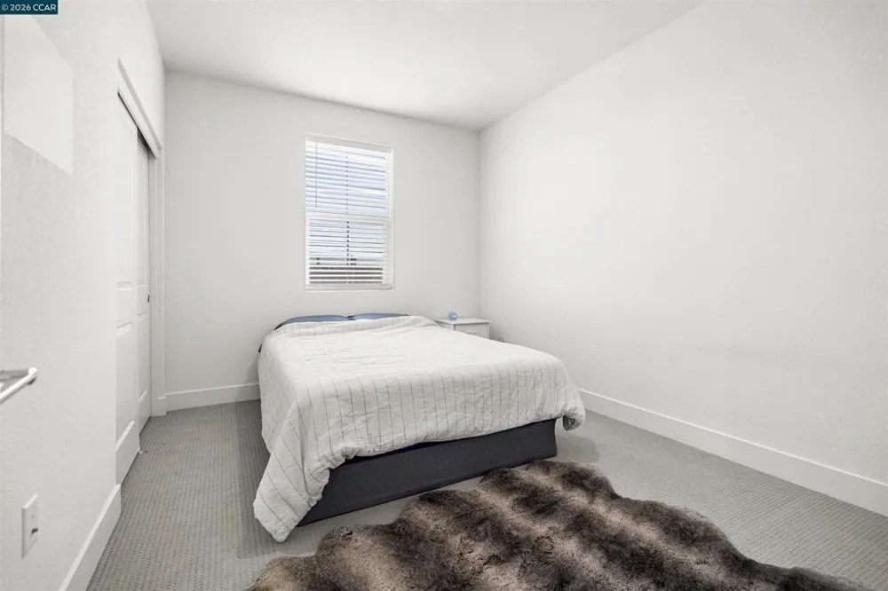 2214 Daimler St Lathrop, CA 95330