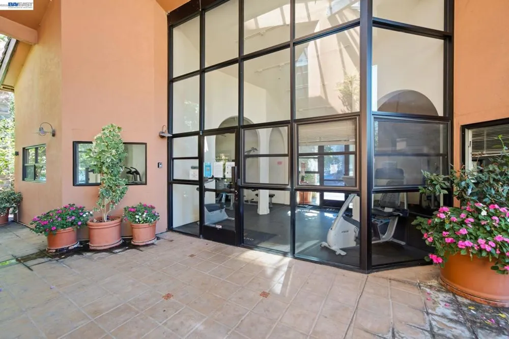 39199 Guardino Dr #372 Fremont, CA 94538