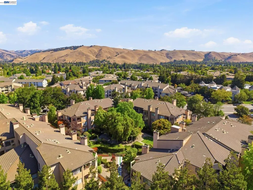 39199 Guardino Dr #372 Fremont, CA 94538