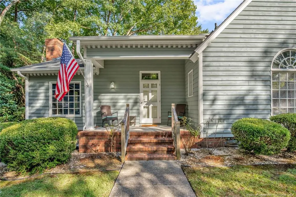 305 Oates Drive Fayetteville, NC 28311