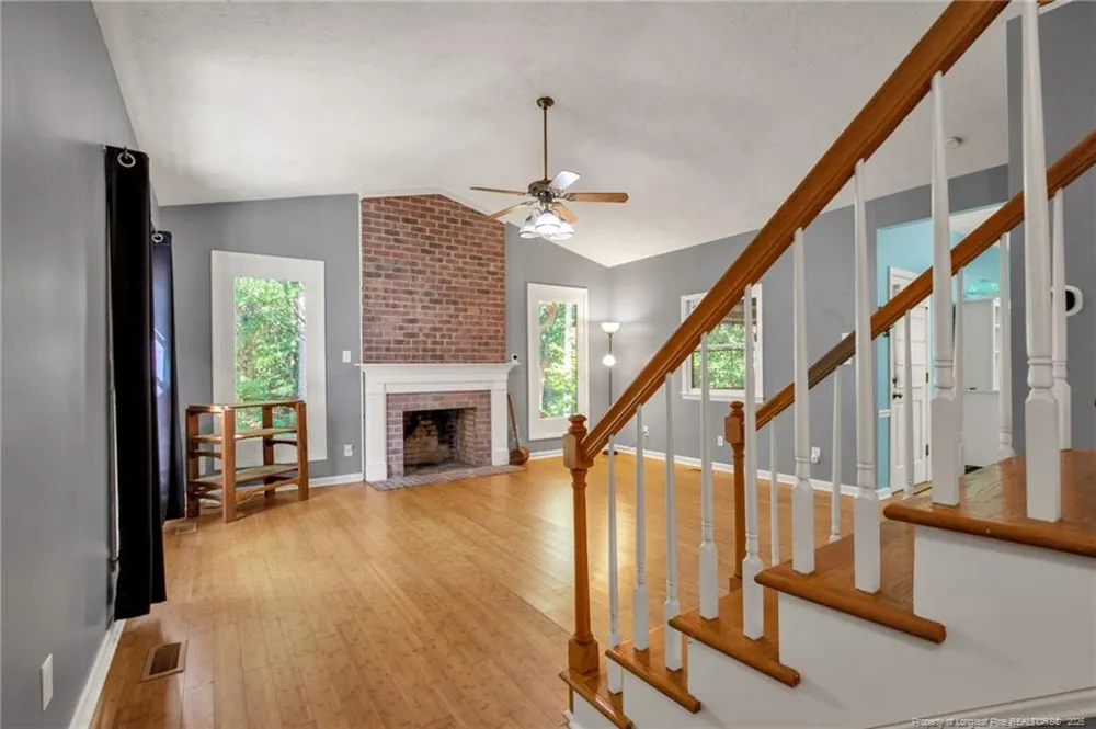 305 Oates Drive Fayetteville, NC 28311