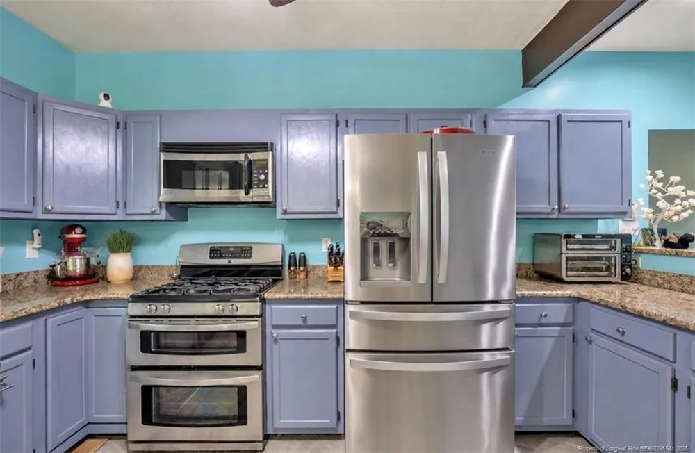 305 Oates Drive Fayetteville, NC 28311