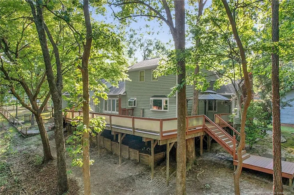 305 Oates Drive Fayetteville, NC 28311