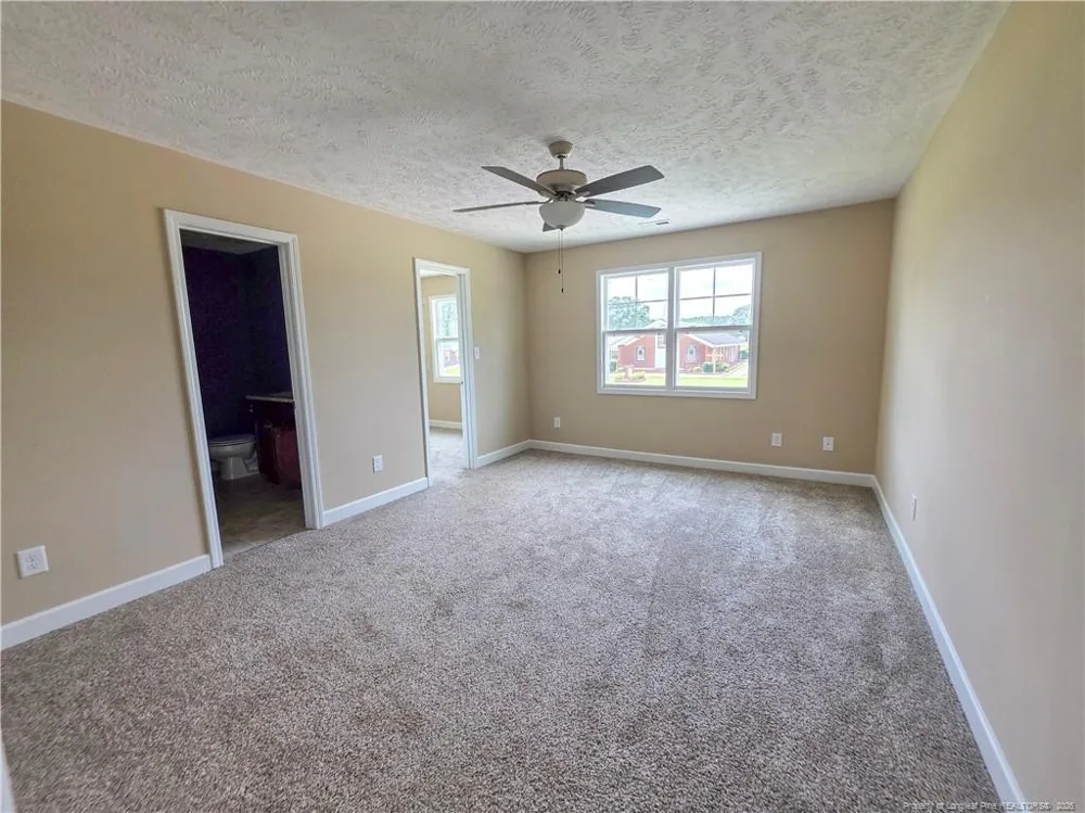 5524 Tolarsville Road St. Pauls, NC 28384