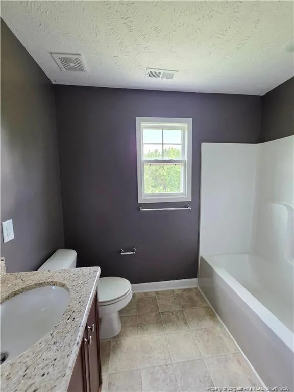 5524 Tolarsville Road St. Pauls, NC 28384