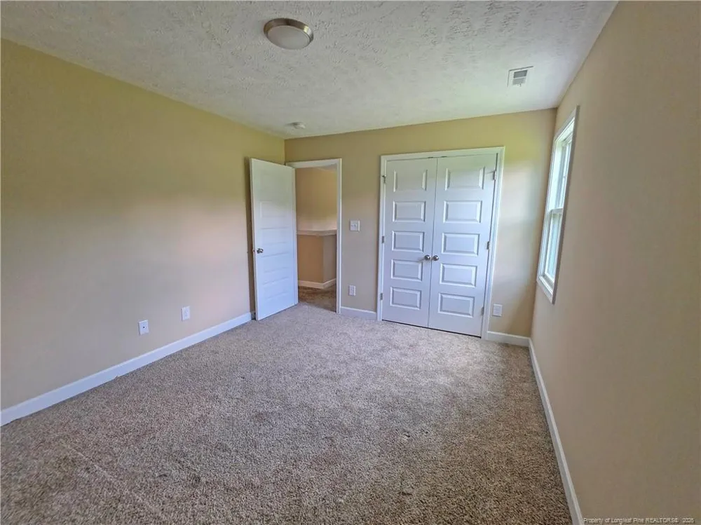 5524 Tolarsville Road St. Pauls, NC 28384