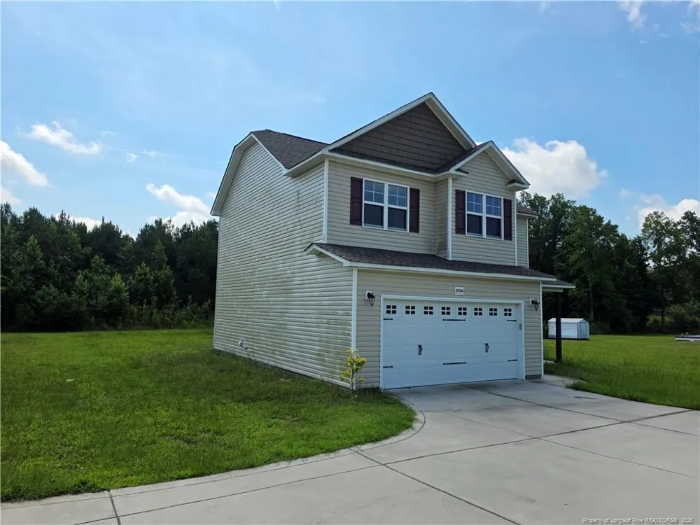 5524 Tolarsville Road St. Pauls, NC 28384