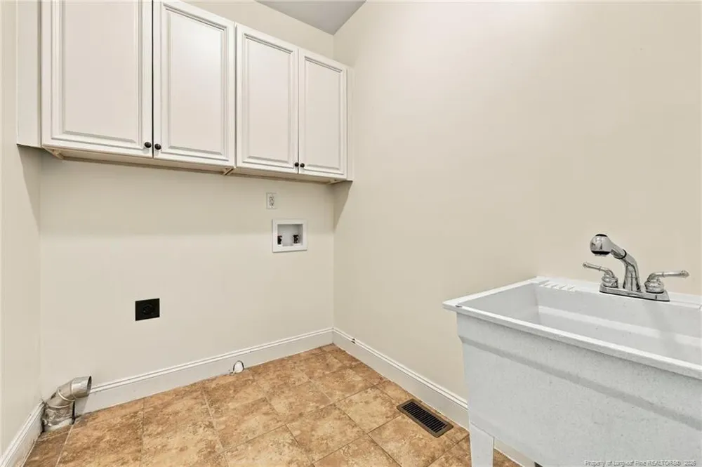 39 Walnut Grove Drive Bunnlevel, NC 28323
