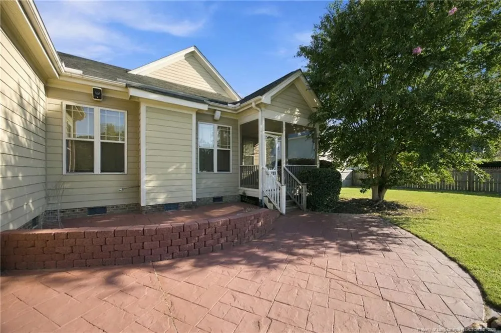39 Walnut Grove Drive Bunnlevel, NC 28323