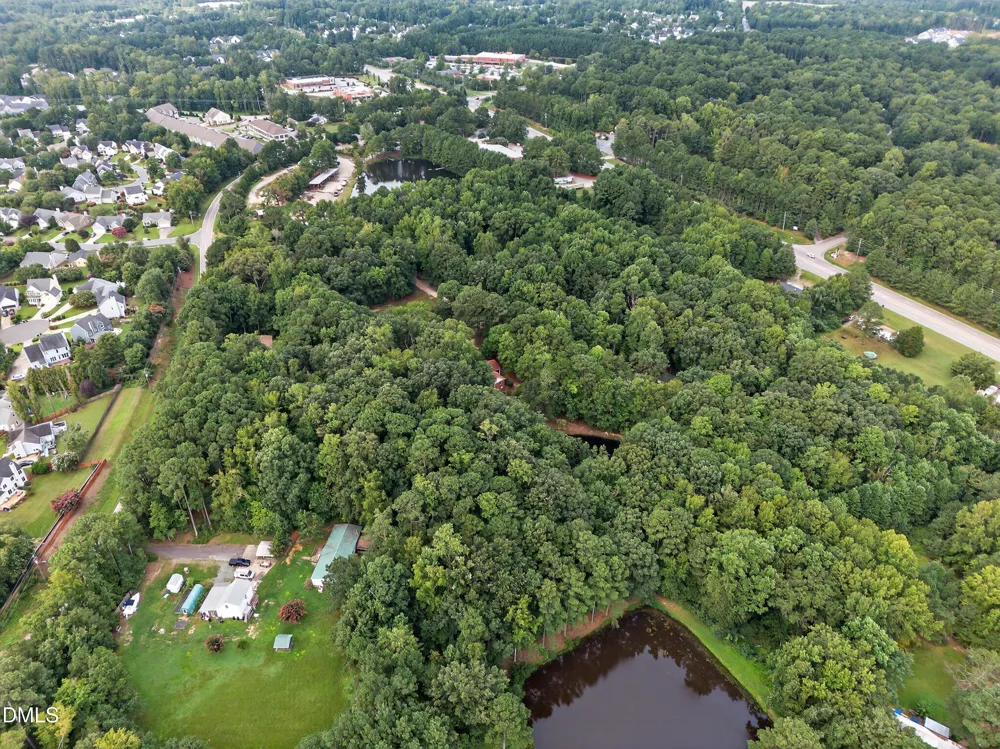 709 Oak Ridge Drive Cary, NC 27519